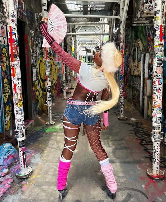 Barbie Blonde: 613